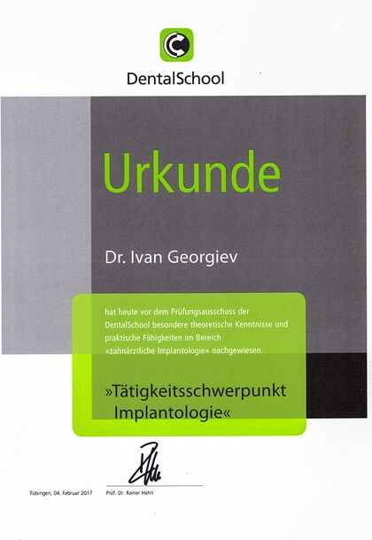 Urkunde - DentalSchool - Tätigkeitsschwerpunkt Implantologie - Ivan Georgiev 2017